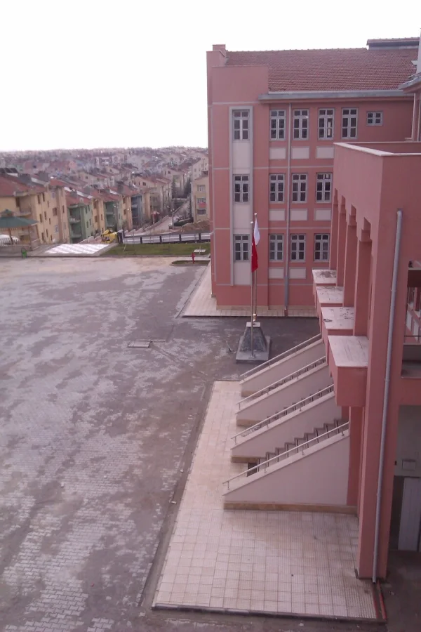 KONYA 24 DERSLİKLİ 3 OKUL